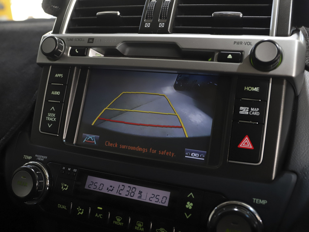 2017 Toyota Prado Kakadu image 28