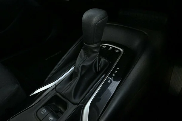 2023 Toyota Corolla Sedan Hybrid Ascent Sport image 14