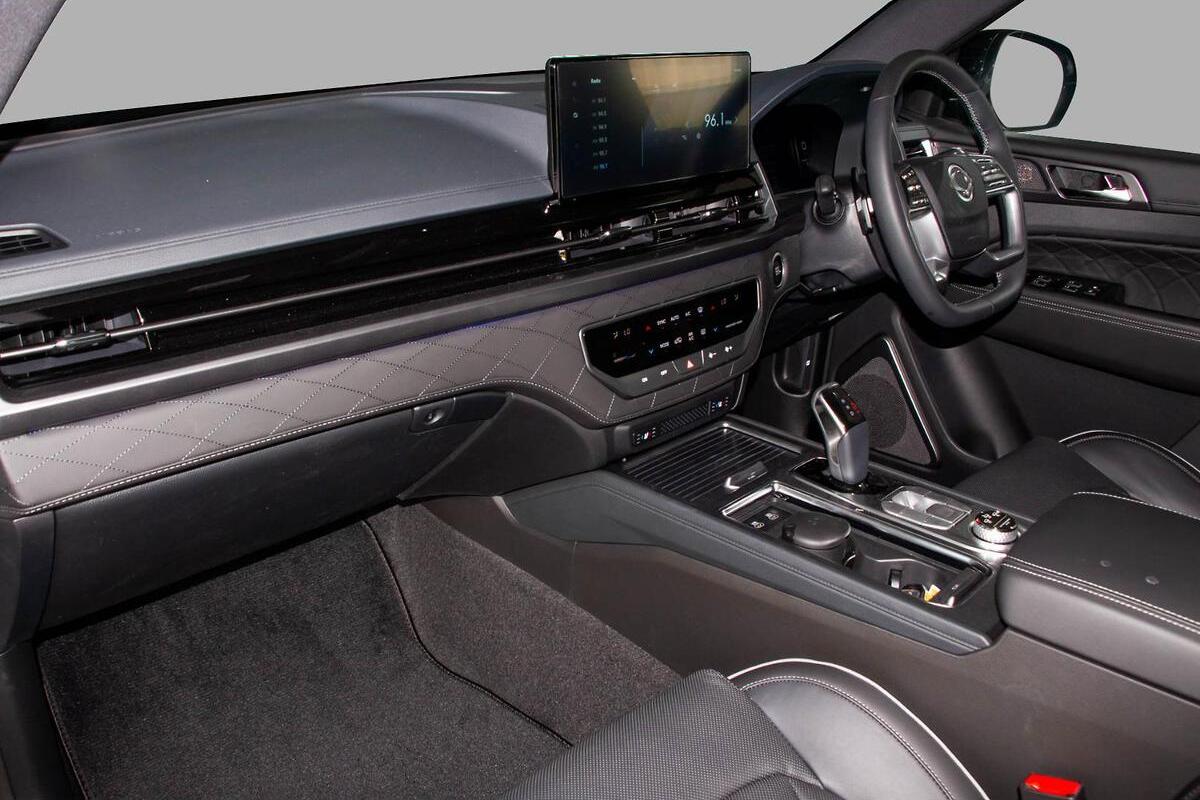 2024 SsangYong Rexton Ultimate Sport Pack Auto 4x4 MY24 image 7