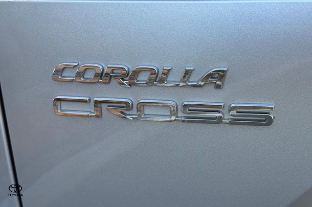 2023 Toyota Corolla Cross Hybrid GXL image 20