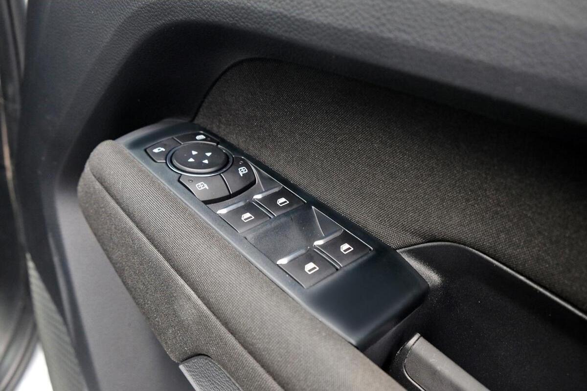 2024 Volkswagen Amarok TDI500 Life NF Auto 4MOT MY23 Dual Cab image 15