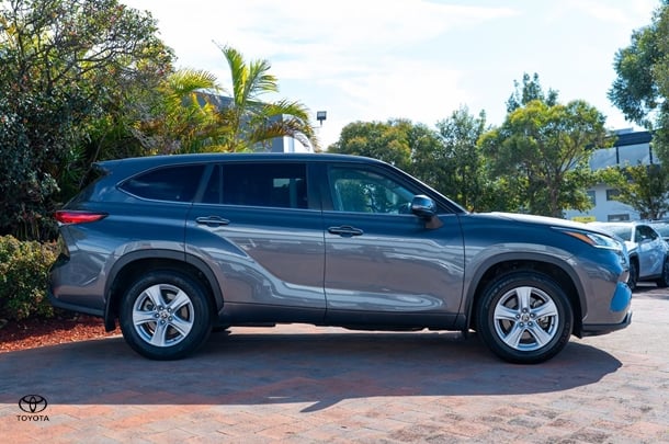 2023 TOYOTA Kluger GX-2WD image 3
