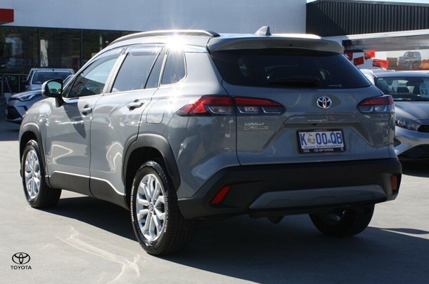 2022 Toyota Corolla Cross Hybrid GXL image 7