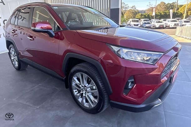2023 Toyota RAV4 Cruiser 2WD image 3