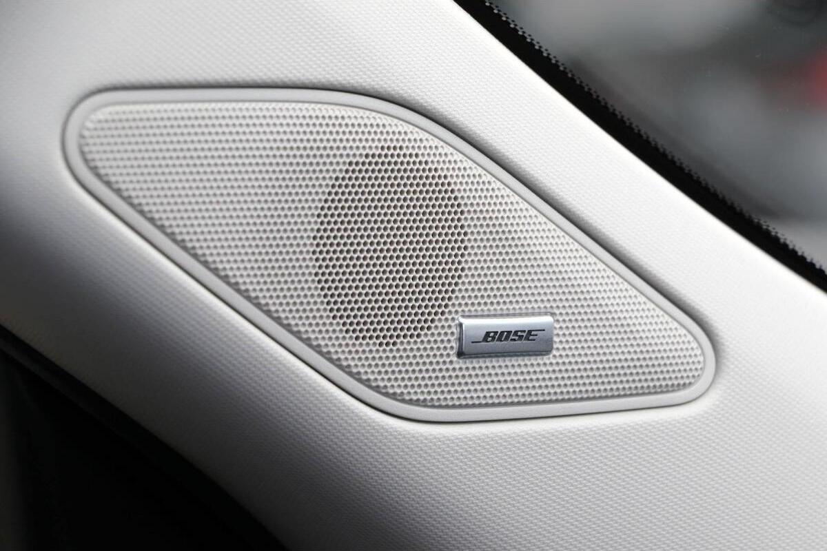 2024 Mitsubishi Outlander PHEV Exceed ZM Auto AWD MY24 image 13