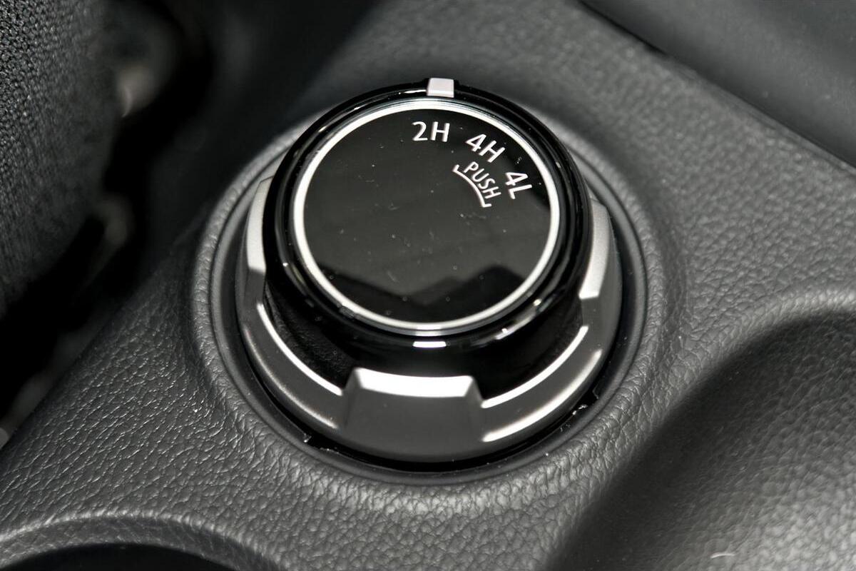 2024 Mitsubishi Triton GLX MR Auto 4x4 MY23 image 11