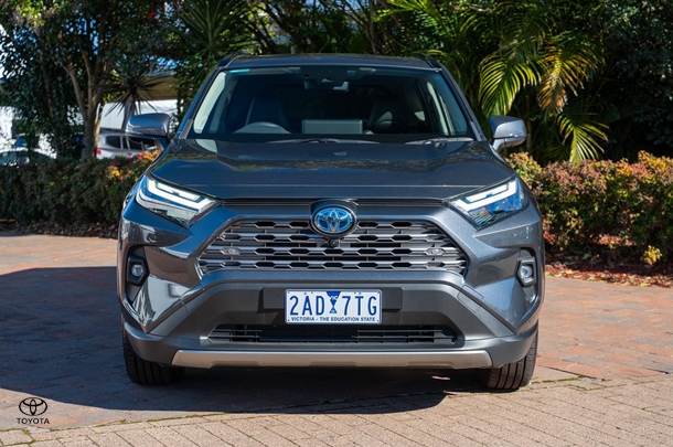 2024 TOYOTA RAV4 Hybrid Cruiser-AWD image 4