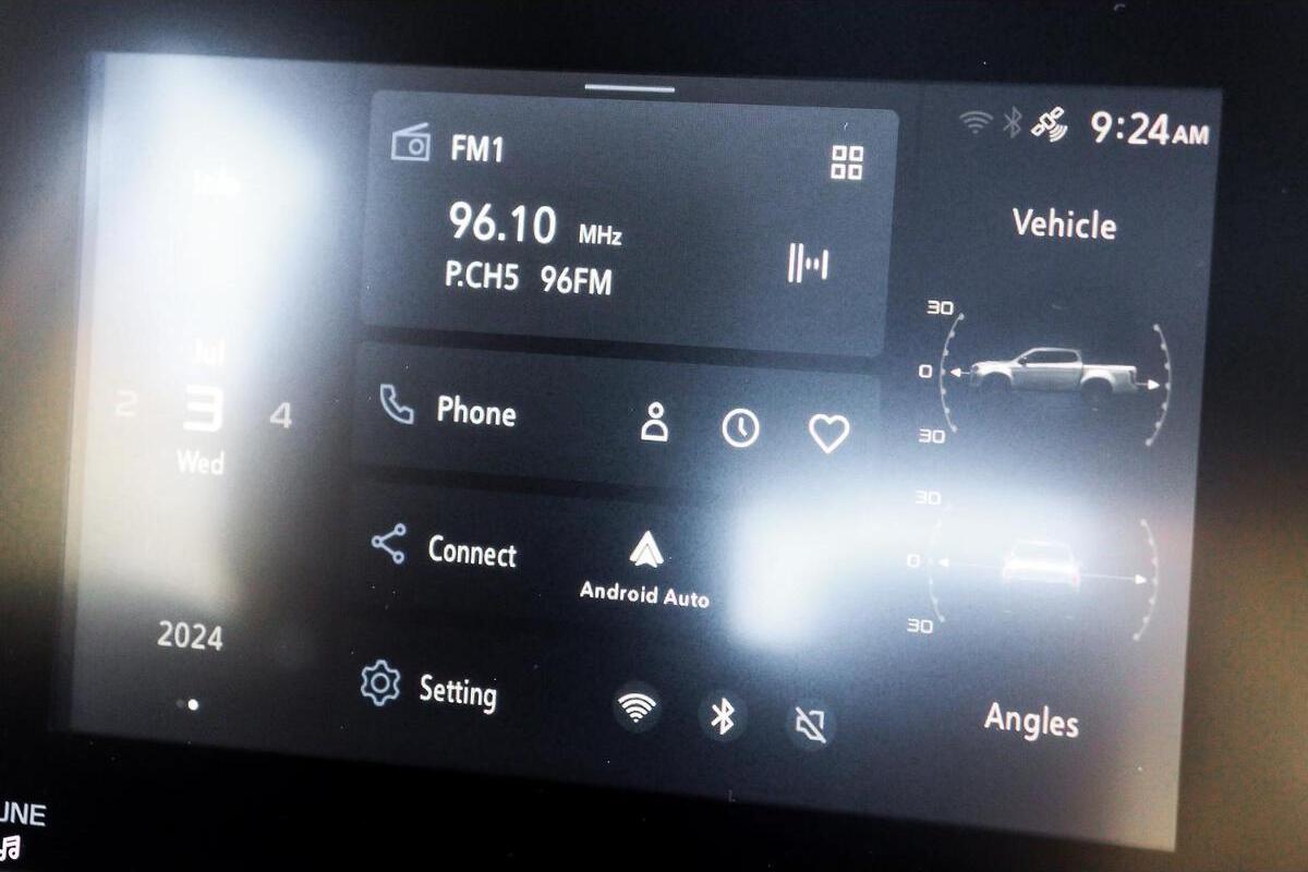 2024 Isuzu D-MAX SX High Ride Auto 4x2 MY24 image 13