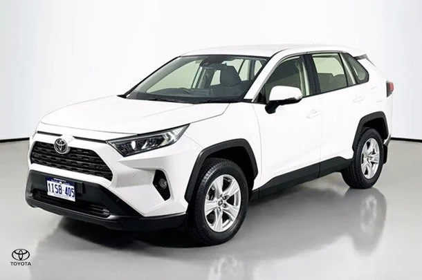 2020 Toyota RAV4 GX image 4