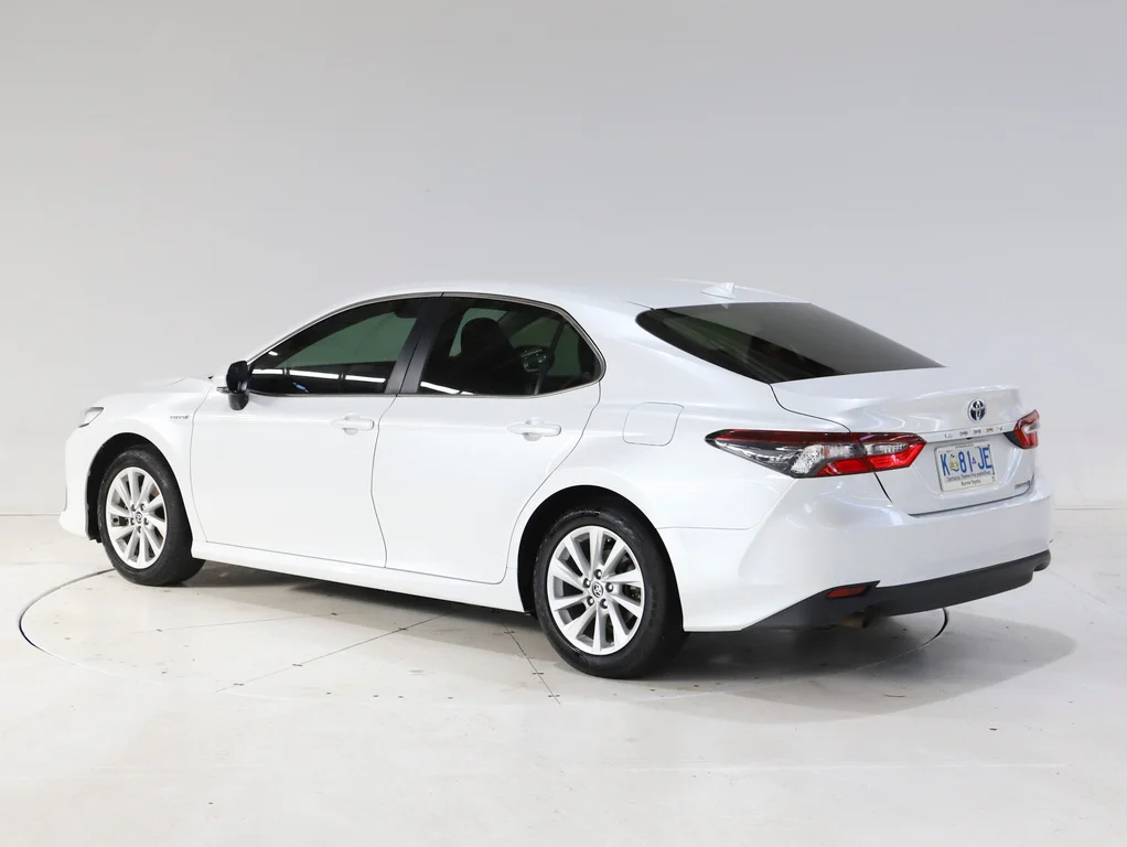 2022 Toyota Camry Hybrid Ascent image 5
