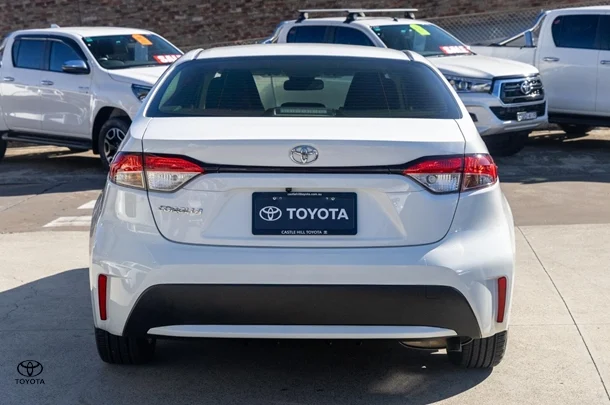 2021 Toyota Corolla Ascent Sport image 5