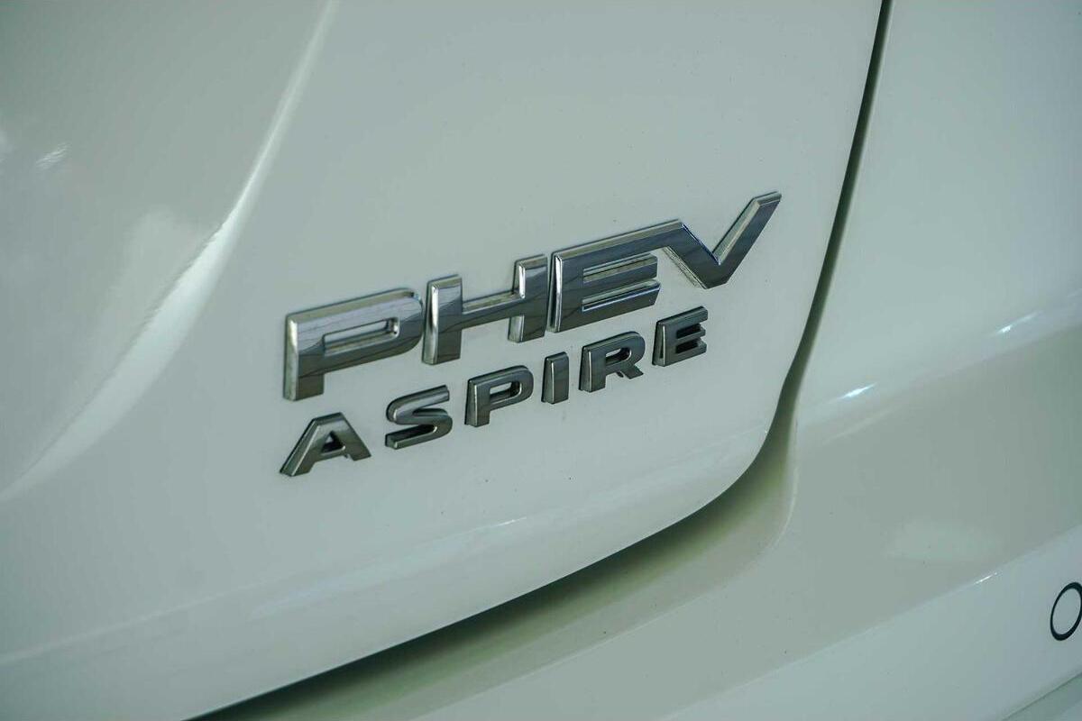 2024 Mitsubishi Eclipse Cross PHEV Aspire YB Auto AWD MY24 image 11