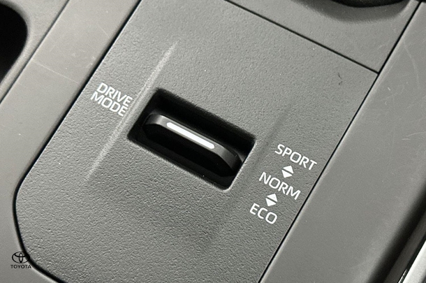 2024 Toyota Kluger Hybrid GX AWD image 25