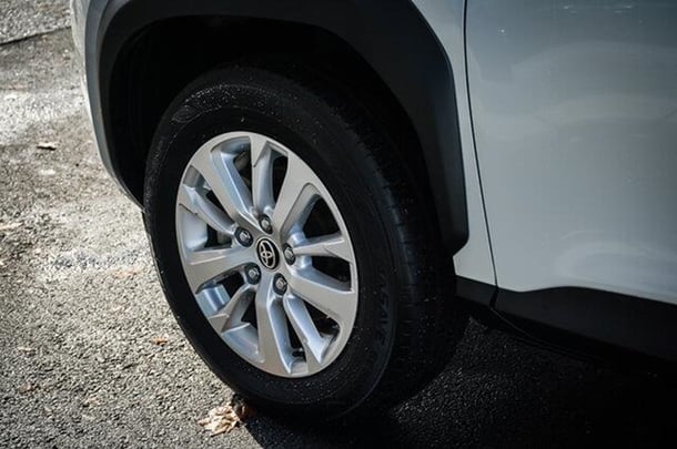 2024 Toyota Yaris Cross Hybrid GX image 5