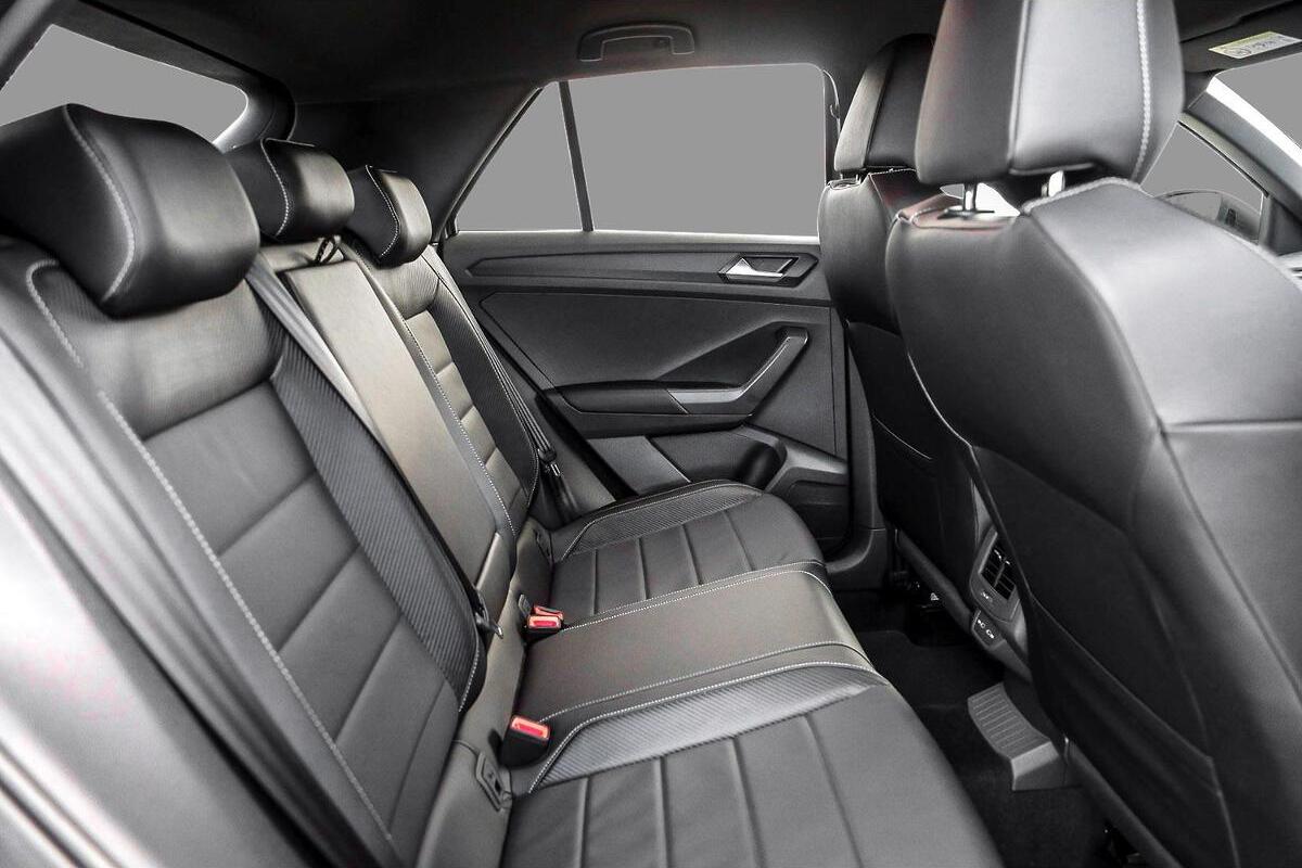 2024 Volkswagen T-Roc 140TSI R-Line D11 Auto 4MOTION MY24 image 7