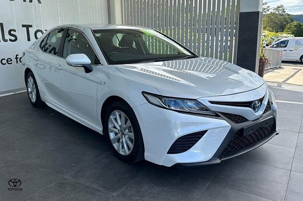2018 Toyota Camry Hybrid Ascent Sport image 4