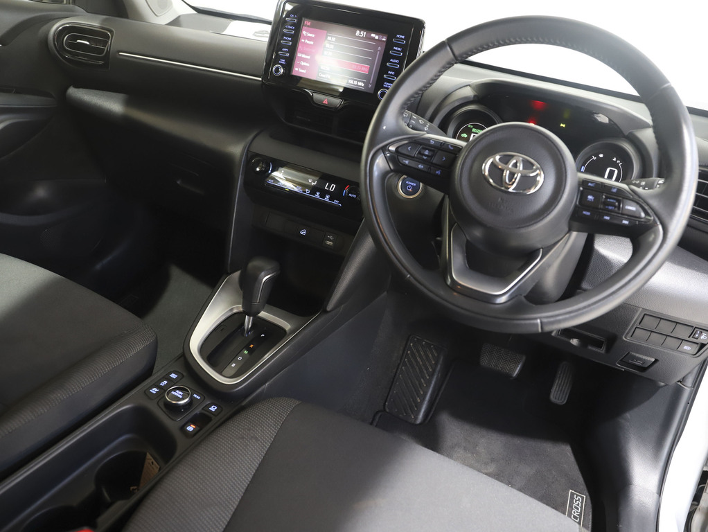 2022 Toyota Yaris Cross Hybrid GX image 19