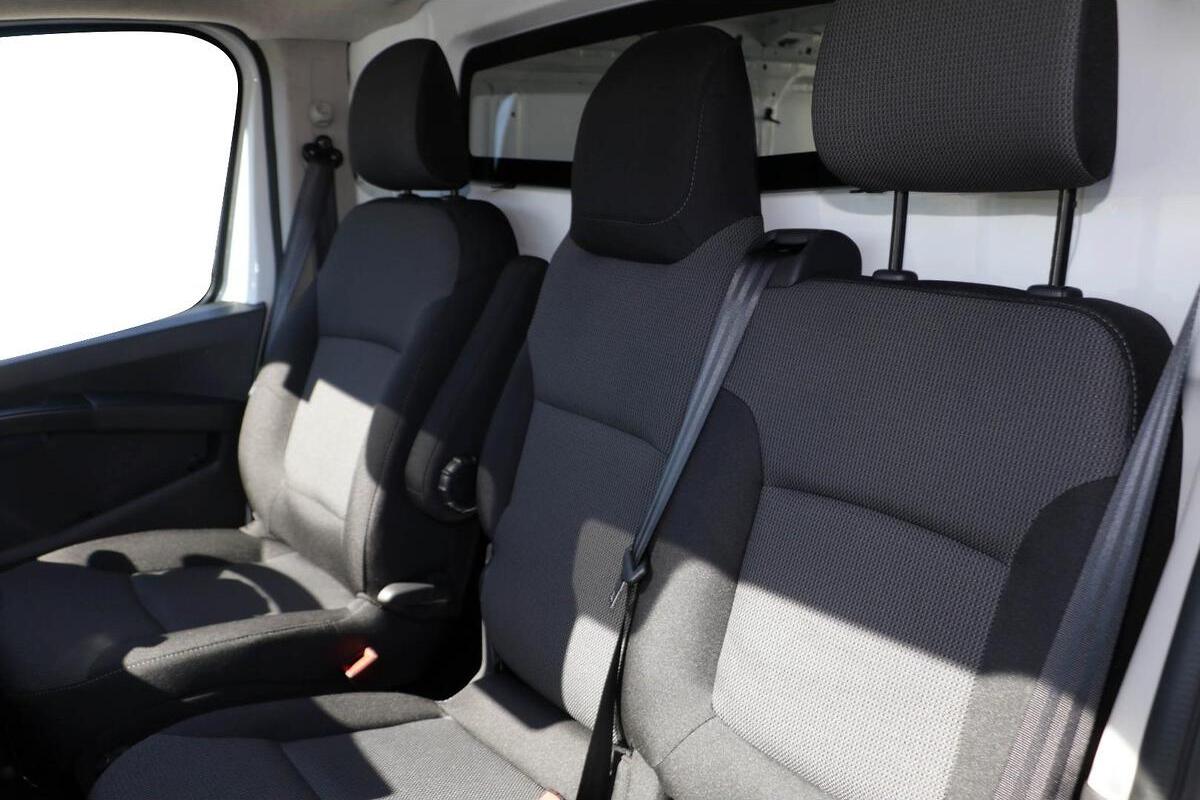 2024 Renault Trafic Pro LWB Manual MY24 image 9