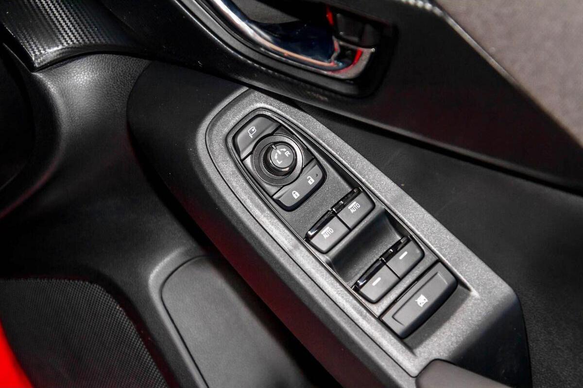 2024 Subaru Crosstrek Hybrid L G6X Auto AWD MY24 image 16