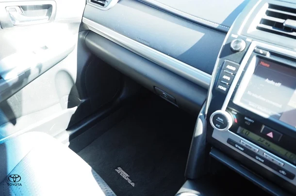 2016 Toyota Camry Atara S image 30