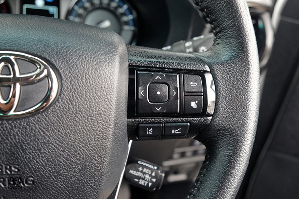 2023 Toyota HILUX Rogue image 16