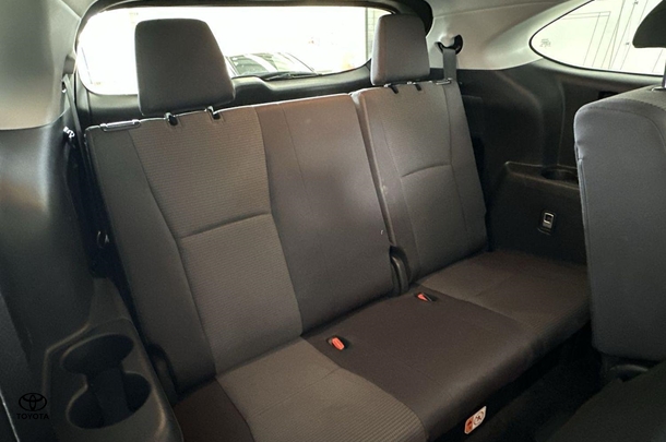 2024 Toyota Kluger Hybrid GX AWD image 34
