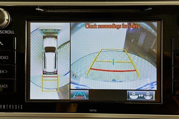 2019 Toyota Prado Kakadu image 14