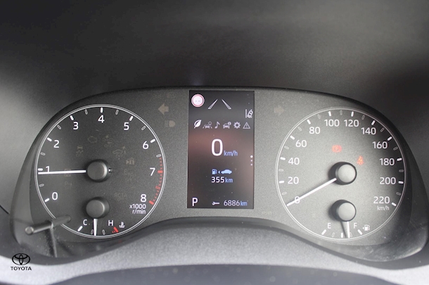 2023 Toyota Yaris Ascent Sport image 29