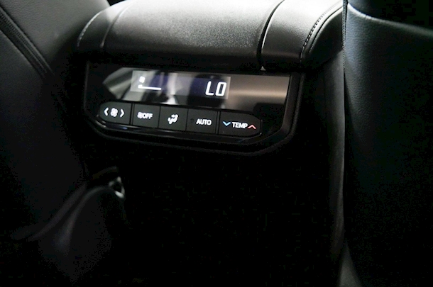 2023 Toyota Kluger Hybrid GRANDE image 12