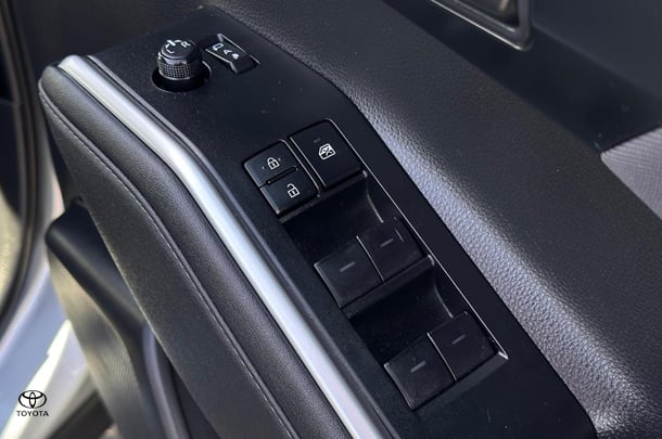 2023 Toyota Kluger GX-2WD image 13