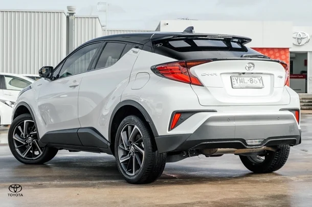2023 Toyota C-HR Koba 2WD image 2