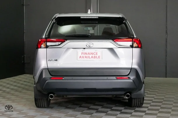 2024 Toyota RAV4 GX 2WD image 5