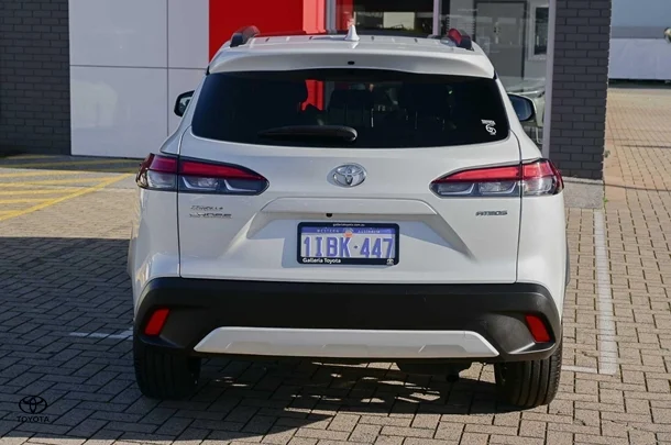 2023 Toyota Corolla Cross Atmos image 5