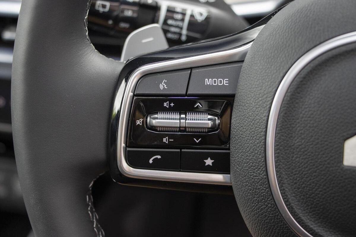 2025 Kia Sorento GT-Line Auto AWD MY25 image 16