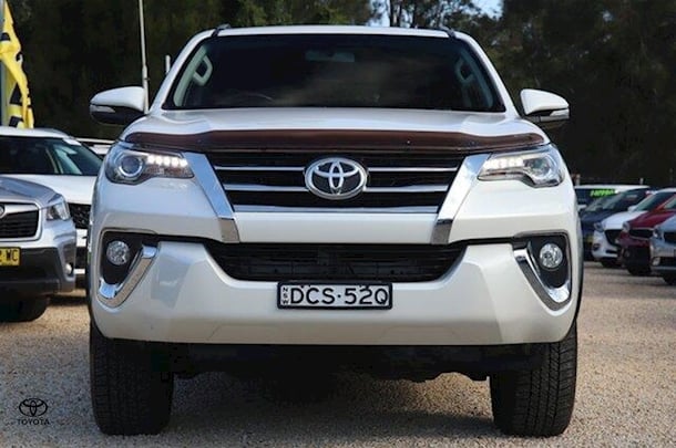 2015 Toyota Fortuner Crusade image 17