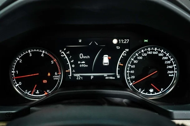 2023 Toyota Landcruiser Sahara ZX image 20