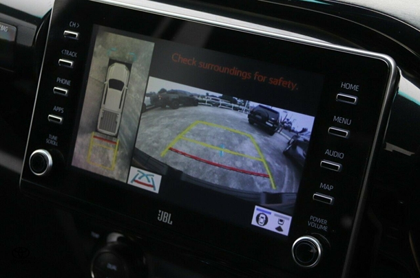 2023 Toyota Hilux 4x4 Rogue image 12