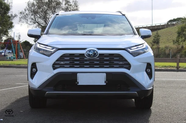 2024 Toyota RAV4 Hybrid GXL AWD image 4