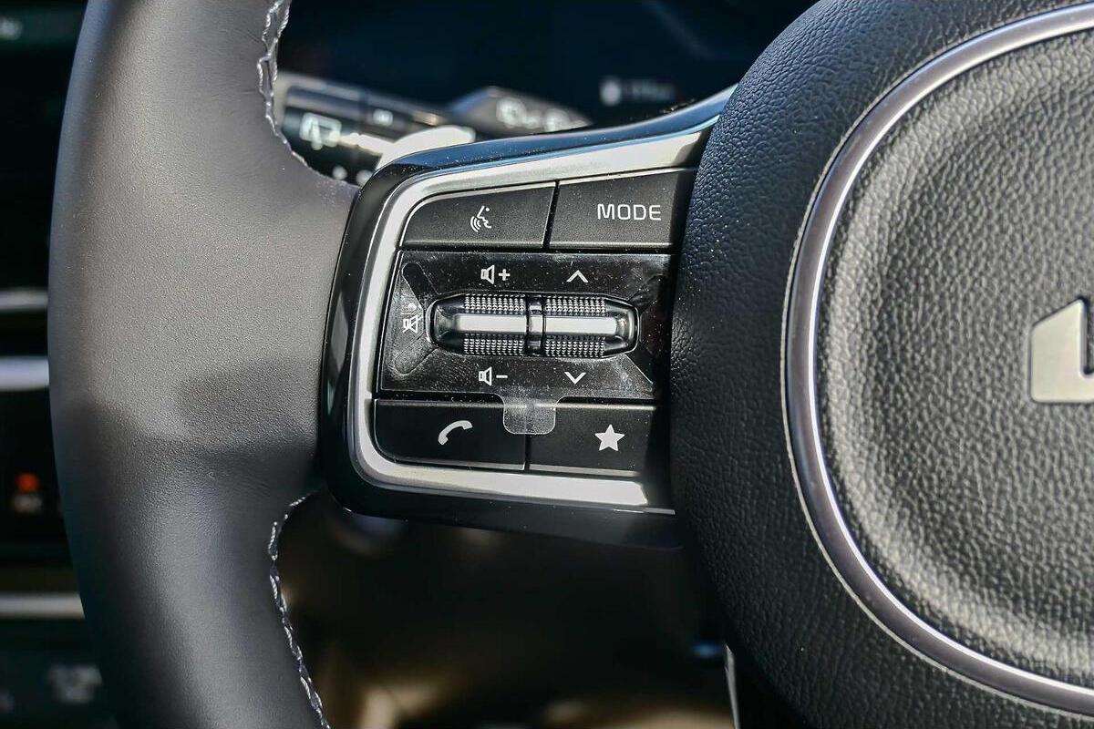 2024 Kia Carnival GT-Line Auto MY25 image 17