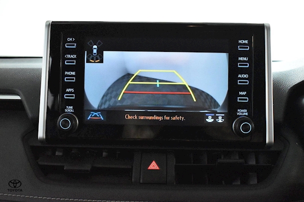 2021 Toyota RAV4 GXL image 18