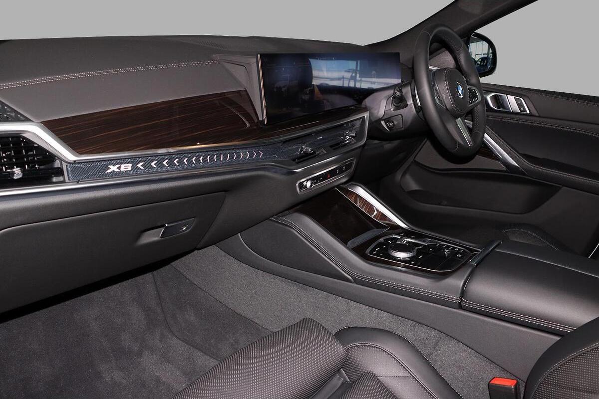 2025 BMW X6 xDrive30d M Sport G06 LCI Auto 4x4 image 7