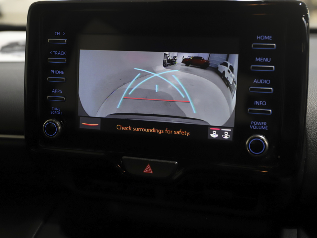 2022 Toyota Yaris Cross Hybrid GX image 22