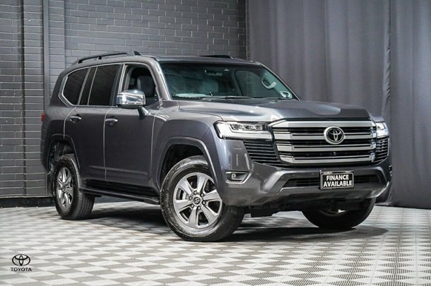 2022 Toyota Landcruiser Sahara image 1
