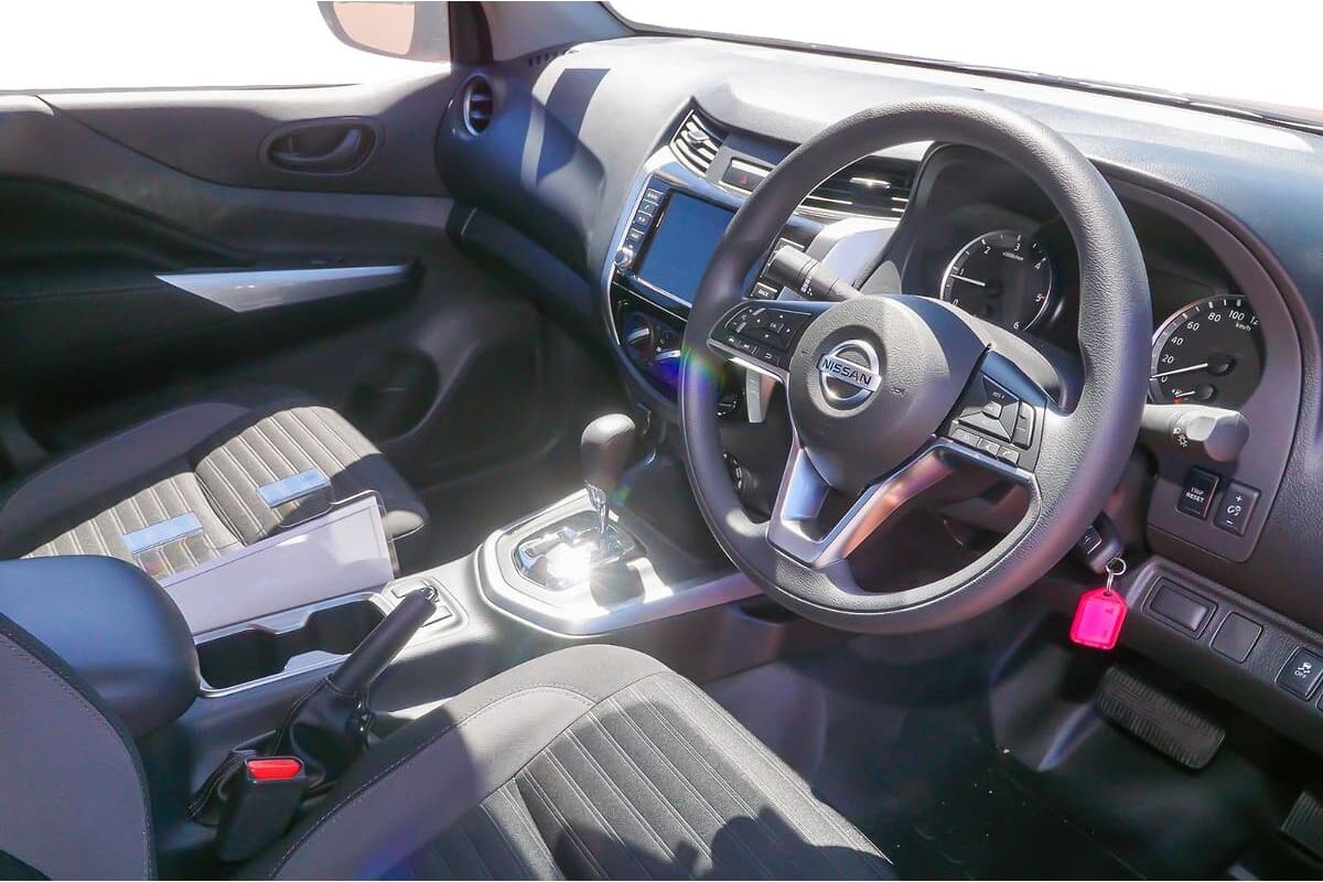 2025 Nissan Navara SL D23 Auto 4x4 MY24 Dual Cab image 9