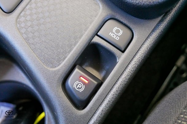 2024 Toyota Yaris Cross Hybrid GX image 17