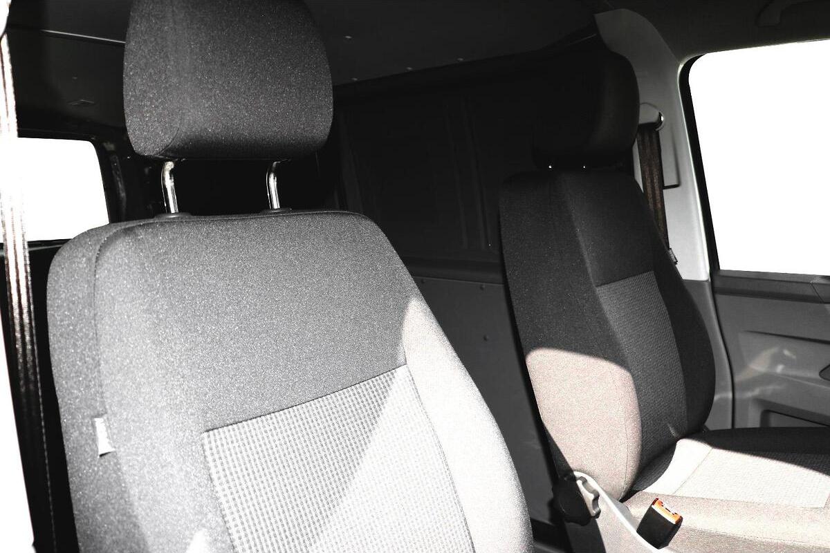 2024 Volkswagen Transporter TDI450 T6.1 LWB Auto MY24 image 9