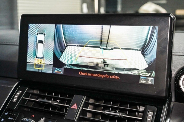 2022 Toyota Landcruiser Sahara image 27