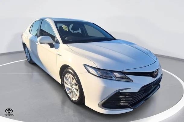 2021 Toyota Camry Hybrid Ascent image 1
