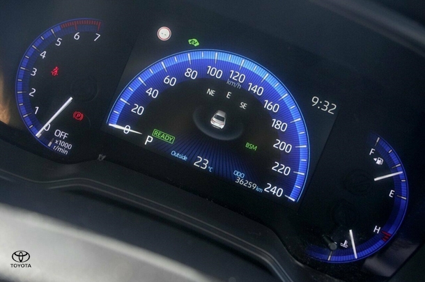 2020 Toyota Corolla Sedan Hybrid SX image 11