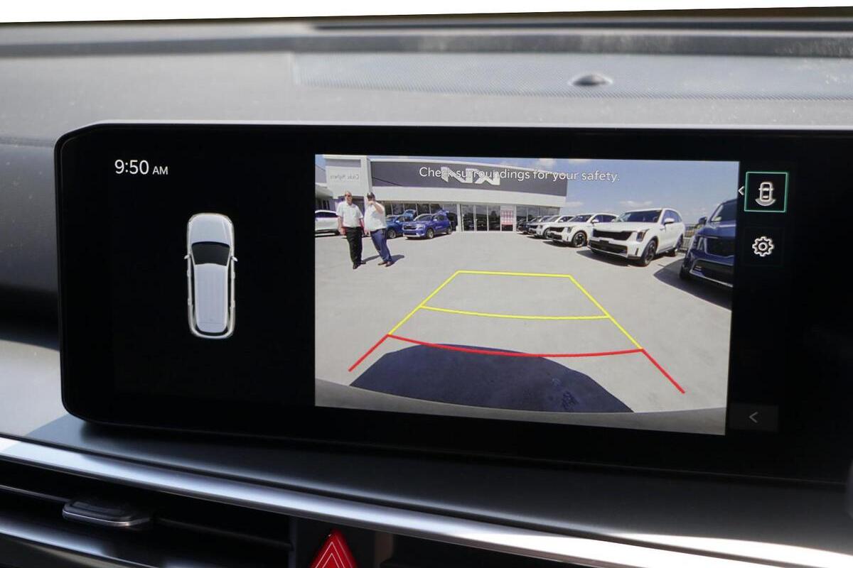 2024 Kia Sorento Sport Auto AWD MY25 image 15